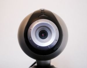 atti sessuali con minorenne per via telematica